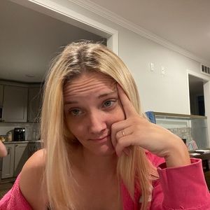 Meet your Posher, Sherry